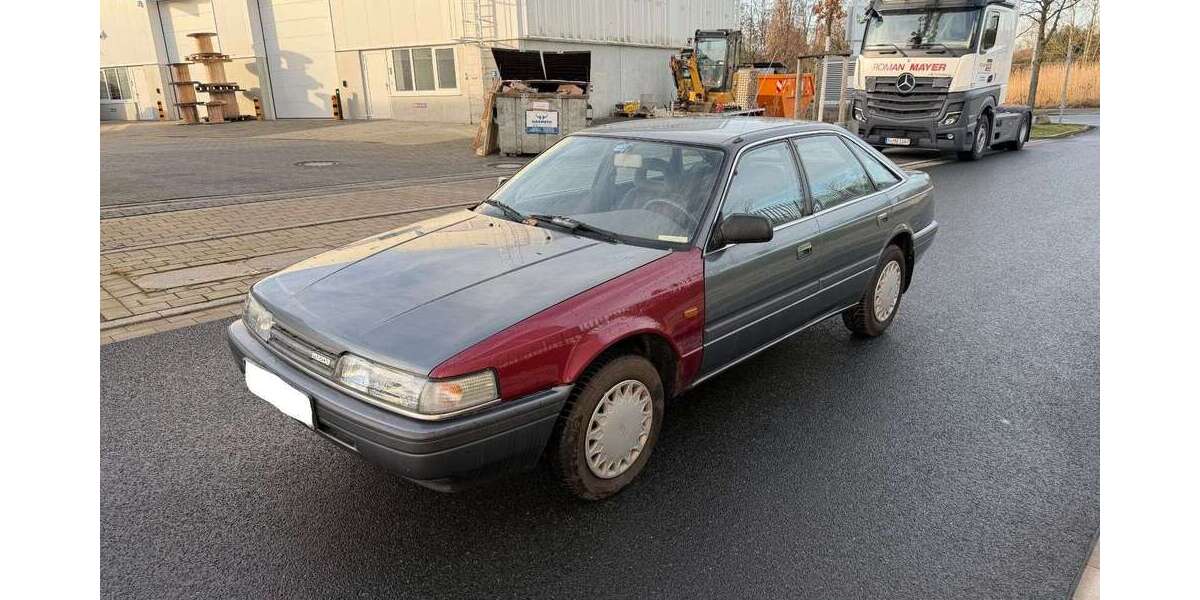 Mazda 626 73.000 km 2.450 &euro; Essen 45329