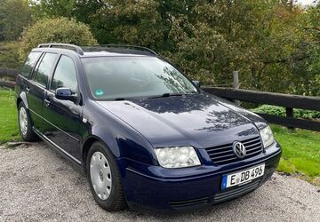 VW Bora 218.195 km 2.500 &euro; Essen 45239