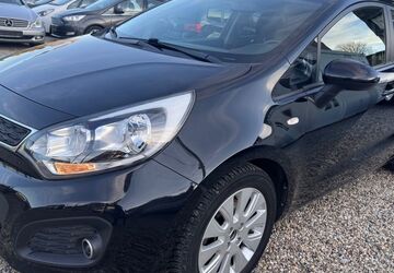 Kia Rio 138.000 km 4.999 &euro; Essen 45355