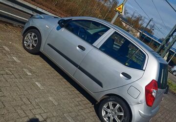 Hyundai i10 113.000 km 2.900 &euro; Hattingen 45525