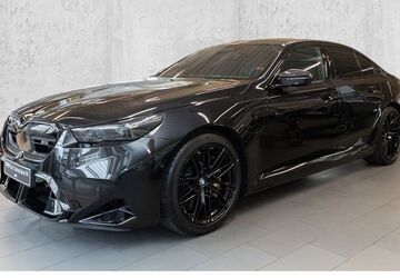 BMW M5 1.900 km 154.990 &euro; Hagen 58119