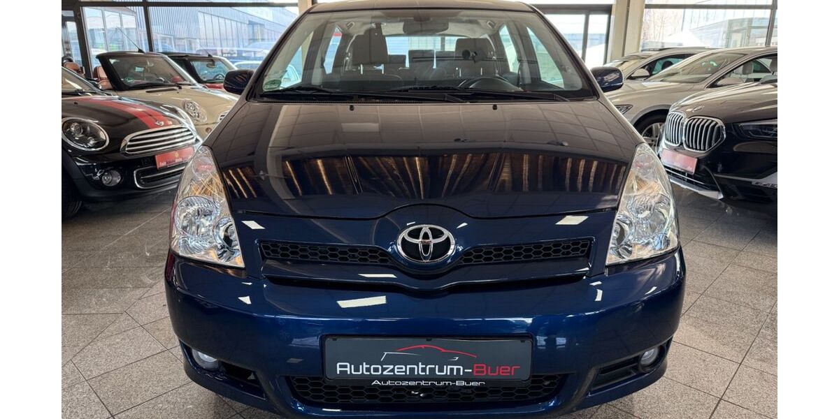 Toyota Corolla Verso 82.000 km 6.990 &euro; Gelsenkirchen 45881