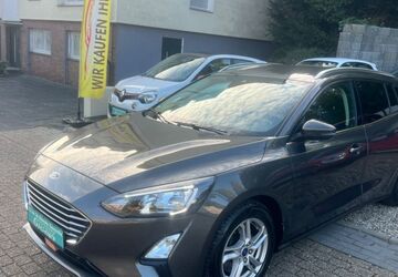 Ford Focus 140.000 km 8.999 &euro; Essen 45355