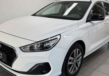 Hyundai i30 62.000 km 14.490 &euro; Heiligenhaus 42579