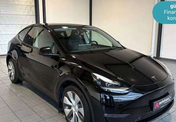 Tesla Model Y 67.342 km 34.970 &euro; Wuppertal - Barmen 42287