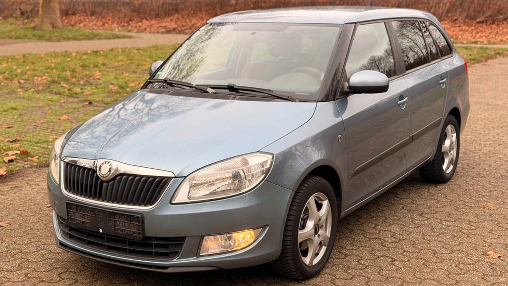 Skoda Fabia 174.500 km 2.799 &euro; Oberhausen 46045