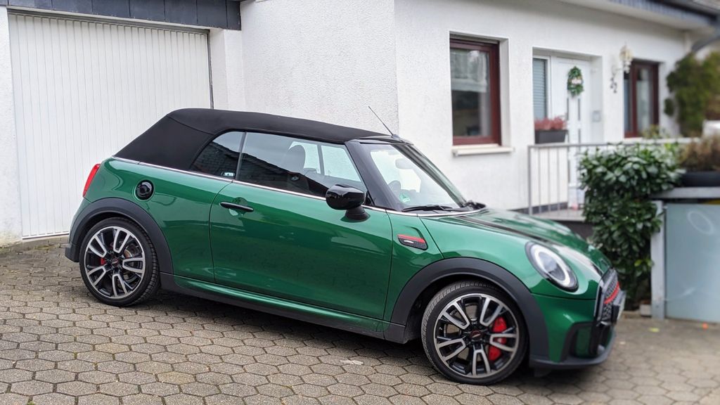 Mini John Cooper Works Cabrio 45.200 km 25.999 &euro; Essen 45130