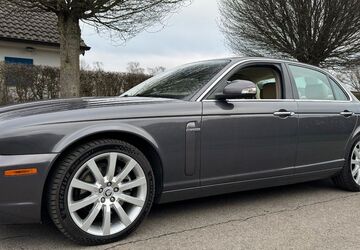 Jaguar XJ 194.995 km 12.990 &euro; Essen 45279