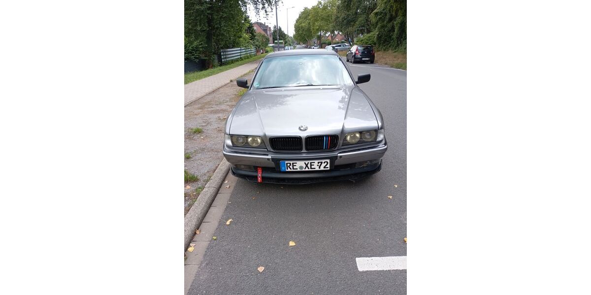 BMW 728 231.000 km 8.399 &euro; Herne 44623