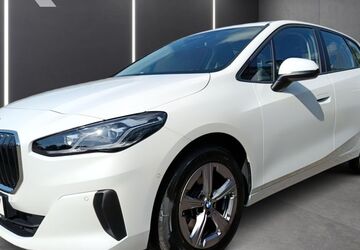 BMW 223 Active Tourer 11.954 km 37.699 &euro; Bottrop 46236