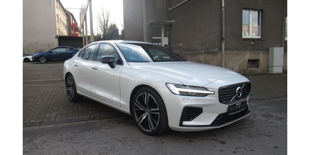 Volvo S60 87.000 km 29.900 &euro; Gelsenkirchen 45889
