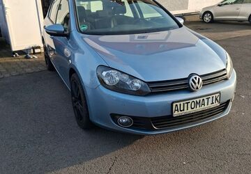 VW Golf 108.000 km 7.699 &euro; Schwerte 58239