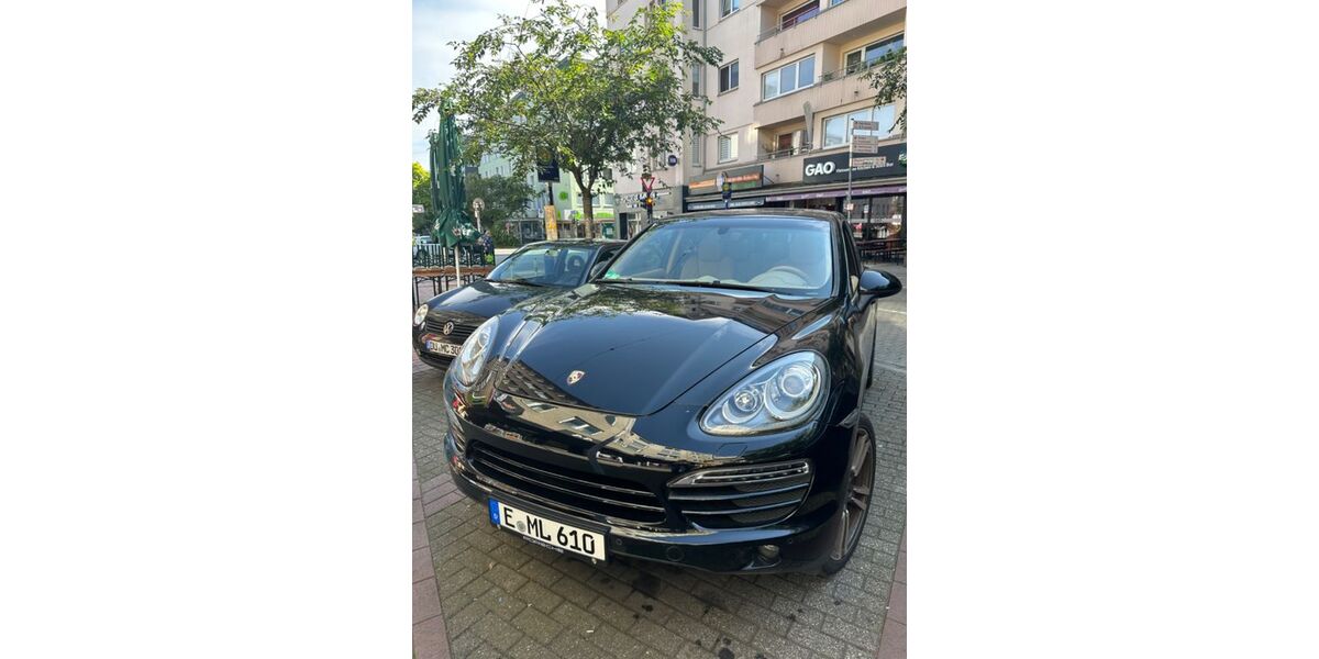 Porsche Cayenne 139.000 km 25.500 &euro; Essen 45130