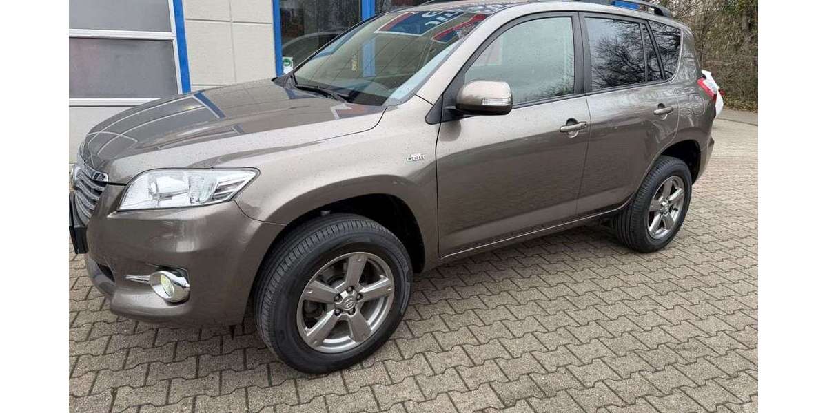 Toyota RAV 4 156.905 km 12.499 &euro; Bochum 44894