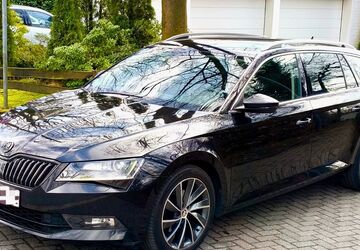 Skoda Superb 168.000 km 14.890 &euro; Wuppertal 42279