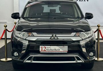 Mitsubishi Outlander 90.758 km 17.999 &euro; Oberhausen 46049