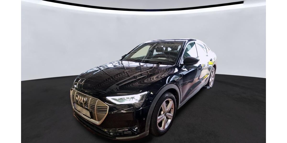 Audi e-tron 28.049 km 30.745 &euro; Hagen 58091