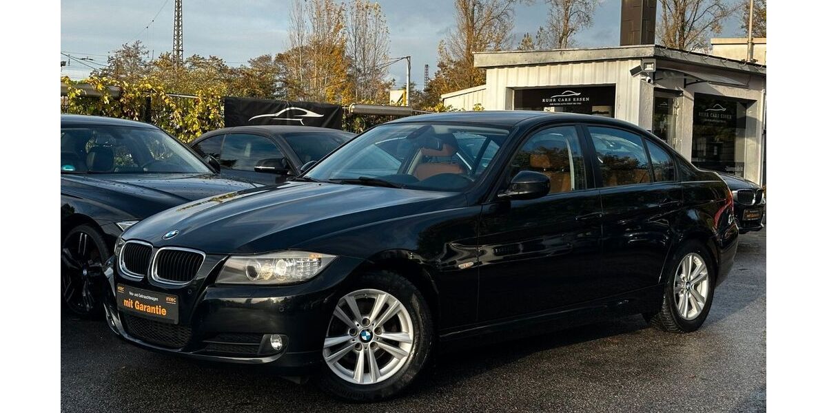 BMW 318 148.000 km 8.900 &euro; Essen 45326