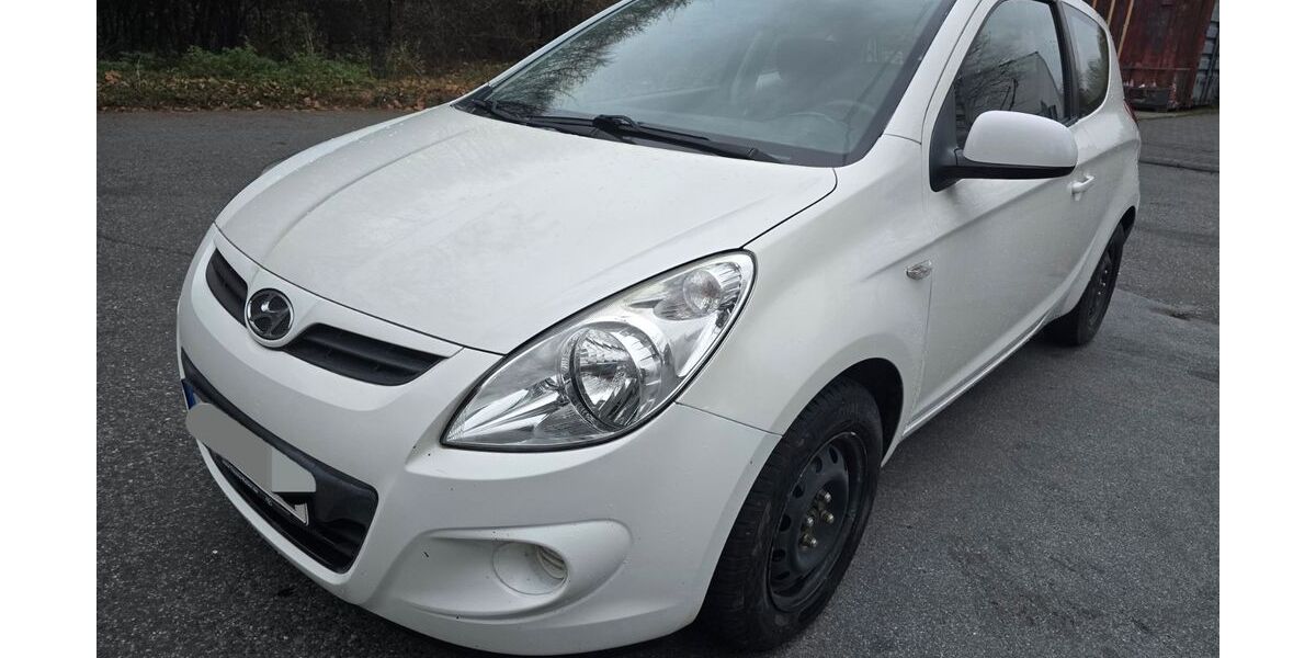 Hyundai i20 160.000 km 2.199 &euro; Wuppertal 42287