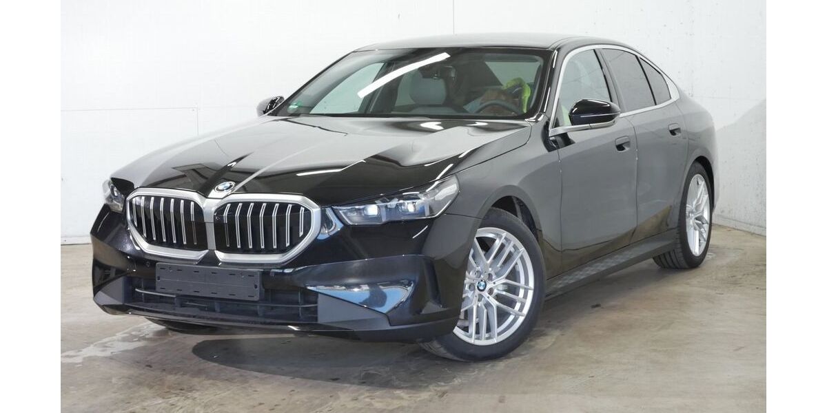 BMW 520 24.420 km 49.940 &euro; Bochum 44809