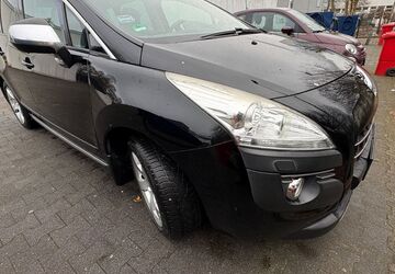 Peugeot 3008 141.000 km 5.695 &euro; Datteln 45711