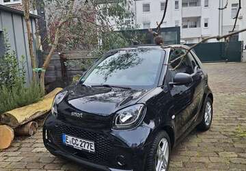 Smart forTwo 22.200 km 11.500 &euro; Essen 45219