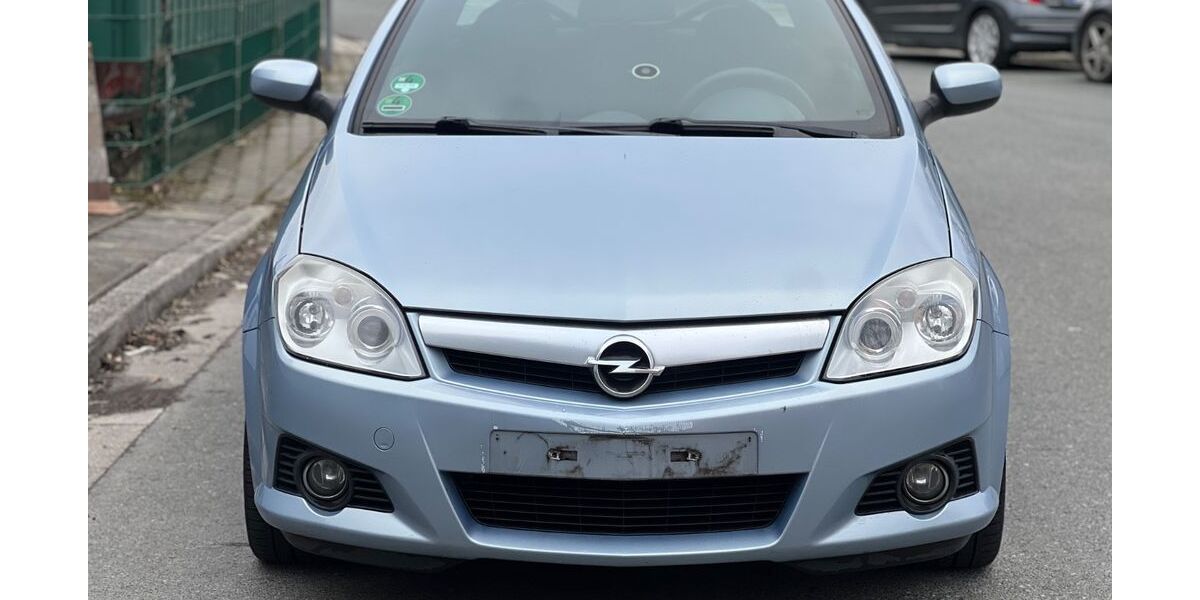Opel Tigra 165.312 km 799 &euro; Essen 45276