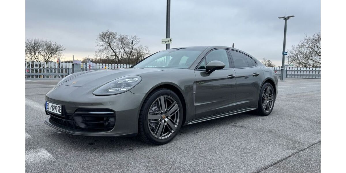 Porsche Panamera 74.500 km 69.999 &euro; Bochum 44866