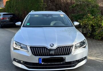 Skoda Superb 123.000 km 19.499 &euro; Lünen 44532