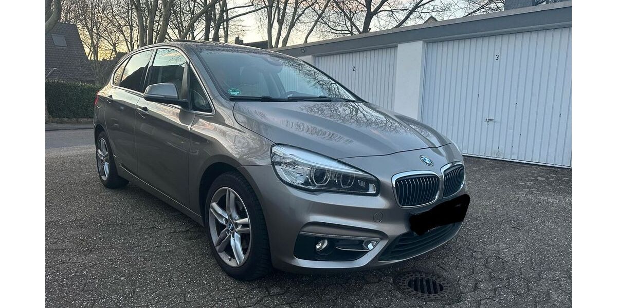 BMW 218 Active Tourer 174.235 km 10.590 &euro; Oberhausen 46047