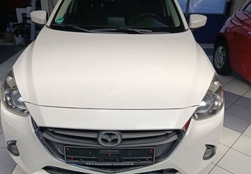 Mazda 2 114.000 km 8.790 &euro; Recklinghausen 45659