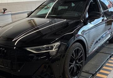 Audi e-tron 58.984 km 31.345 &euro; Hagen 58091