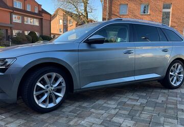 Skoda Superb 97.000 km 20.400 &euro; Suderwich 45665