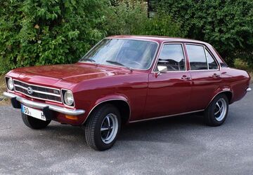 Opel Ascona 85.000 km 8.500 &euro; Bochum 44795