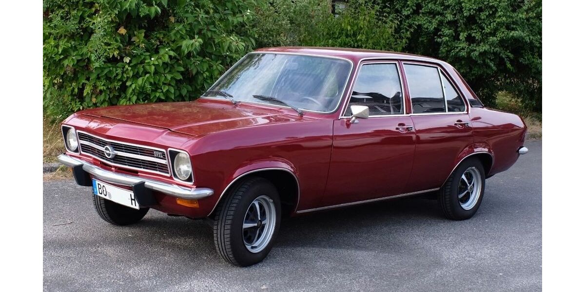 Opel Ascona 85.000 km 8.500 &euro; Bochum 44795