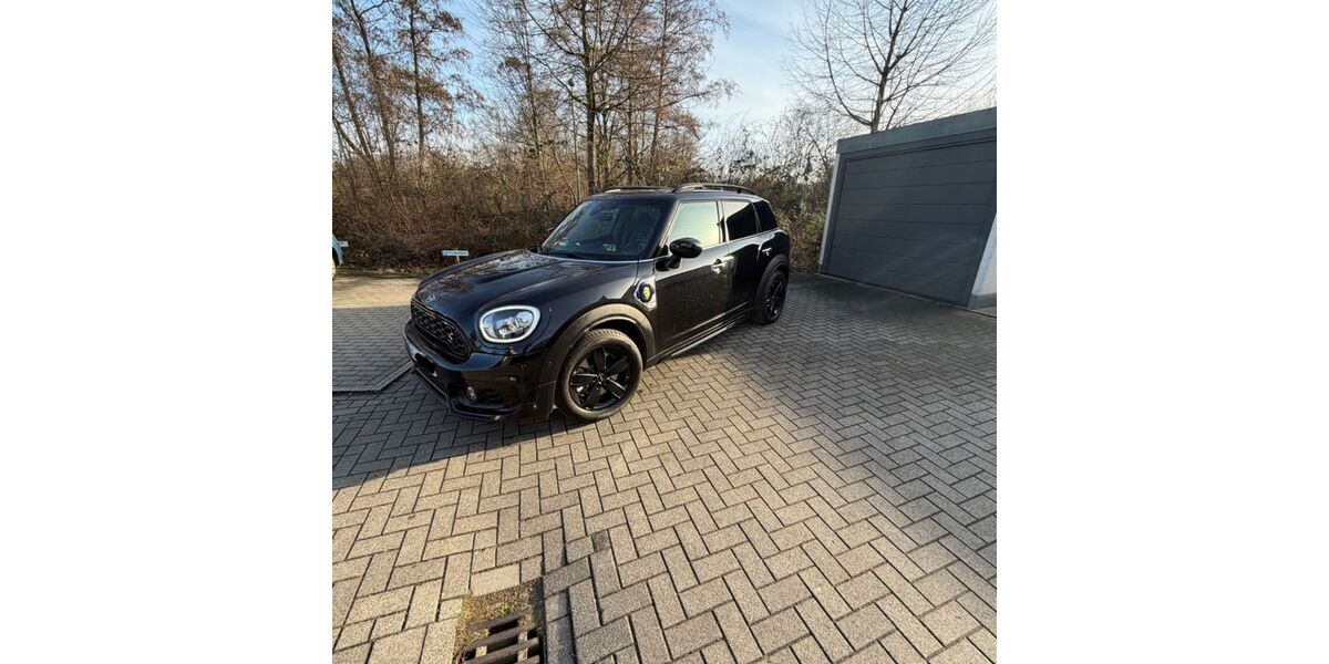 Mini Countryman SE (Cooper) 48.000 km 24.700 &euro; Bochum 44803