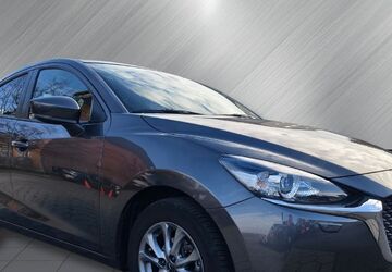 Mazda 2 33.928 km 13.990 &euro; Mülheim 45473