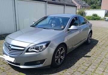 Opel Insignia 144.000 km 7.690 &euro; Bochum 44805