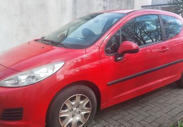 Peugeot 207 167.500 km 1.998 &euro; Bochum 44803