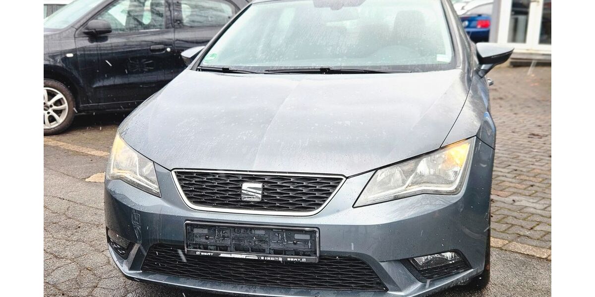 Seat Leon 92.148 km 7.999 &euro; Essen 45356