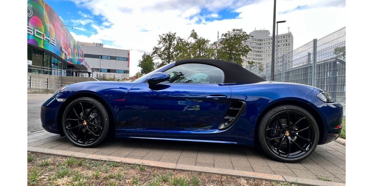Porsche Boxster 17.800 km 71.500 &euro; Essen 45359