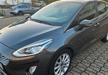Ford Fiesta 76.500 km 9.950 &euro; dortmund 44269