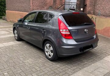 Hyundai i30 170.000 km 3.200 &euro; Bochum 44809