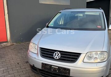 VW Touran 355.215 km 1.999 &euro; Bochum 44795