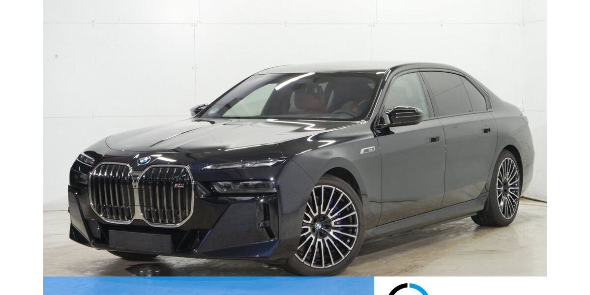 BMW i7 5.105 km 123.930 &euro; Mülheim 45472