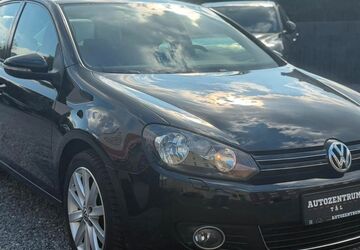 VW Golf 126.000 km 7.697 &euro; Wuppertal 42289