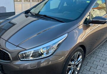 Kia ceed / Ceed 140.000 km 7.499 &euro; Wuppertal 42277