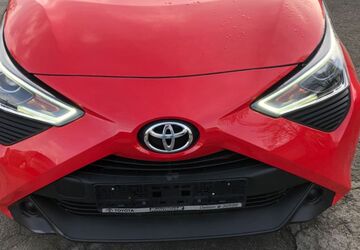 Toyota Aygo (X) 51.000 km 8.900 &euro; Dortmund 44135