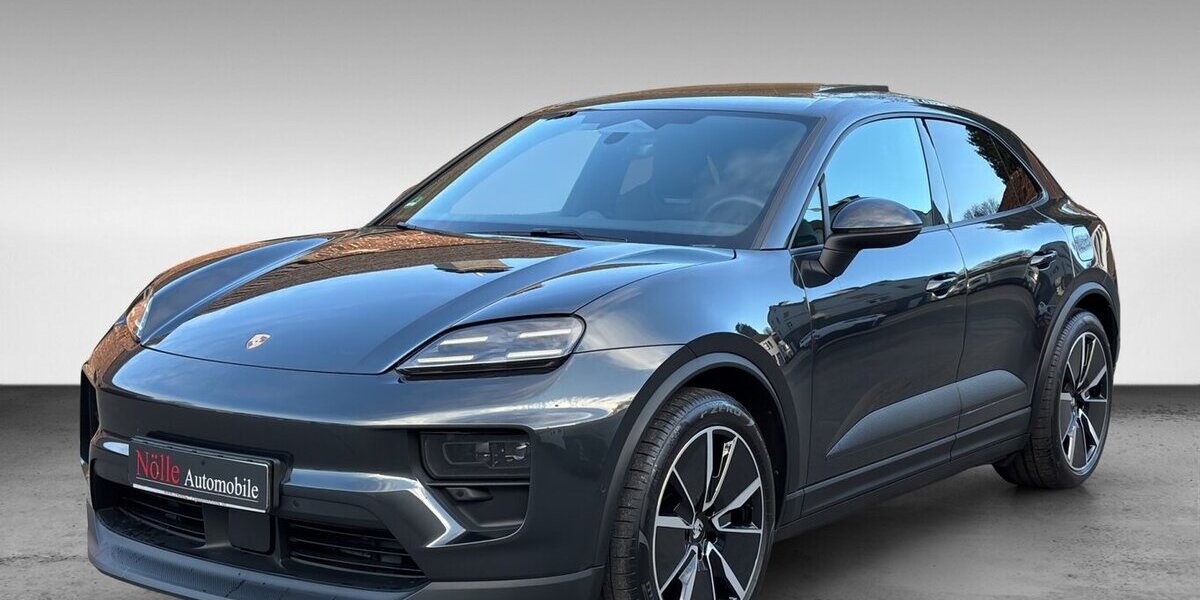 Porsche Macan 4 Chrono Pano Sportsitz 0,25% 12.490 km 76.600 &euro; Wuppertal 42327