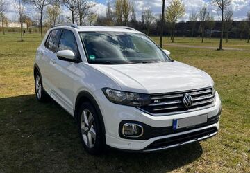 VW T-Cross 54.770 km 16.000 &euro; Gelsenkirchen 45889
